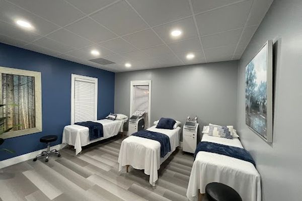 AdvancedMD Aesthetics of Atlanta: Maki Rheaume, MD in Marietta, GA