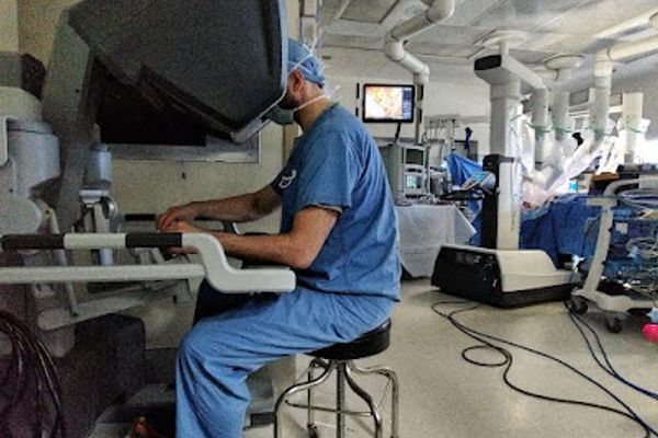 Athena Clinic Plastic Surgery in Honolulu, HI