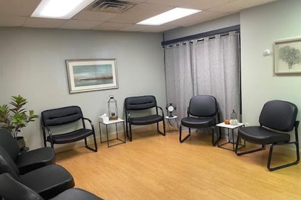 Best Life Bariatrics and Medical Weight Loss: Leslie Pristas, DO in Middleburg Heights, OH