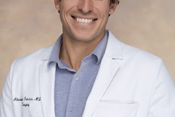 Dr. Alex Fondaw, MD - Austin, TX Medical and Surgical Weight Loss Expert in Austin, TX