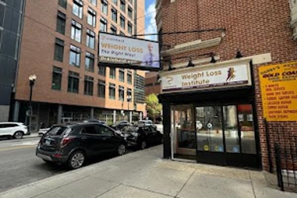 Dr. Alobeid Weight Loss Institute Chicago in Chicago, IL