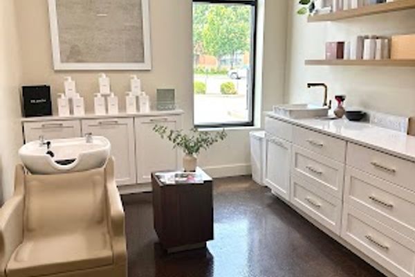 Glow By K2 Aesthetics and Beauty Bar