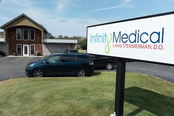 Infinity Medical Clinic in Marion, IA