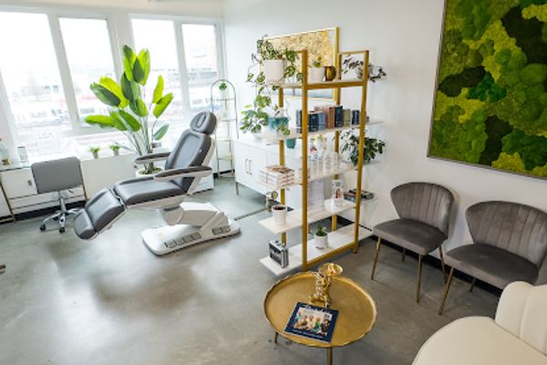 La Clinique Aesthetics in Seattle, WA