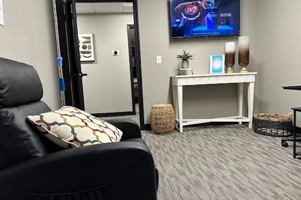 Level Up Health and Wellness in Clinton Township, MI