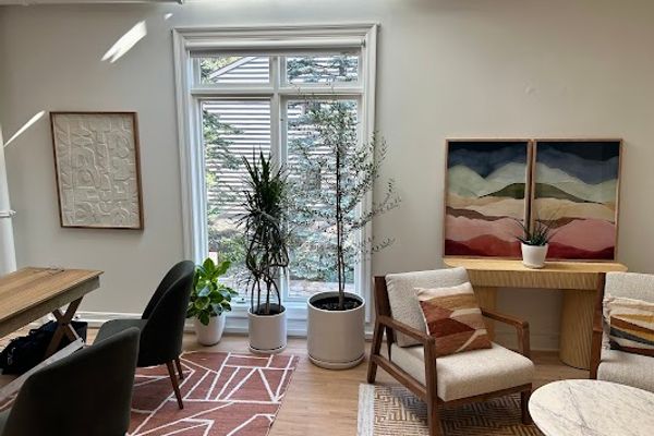 Lite Medical Clinic PLLC - Edina Minneapolis in Edina, MN