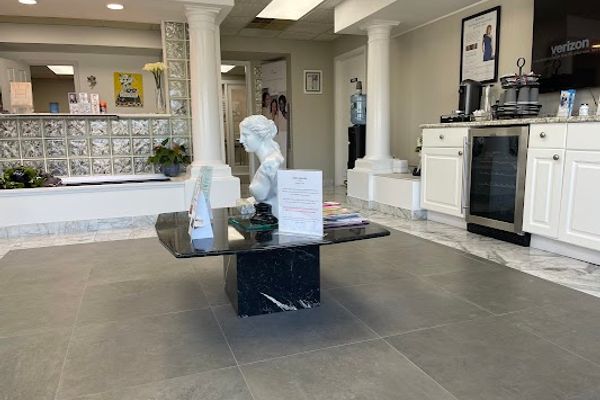 Montclair Rejuvenation Center in Verona, NJ