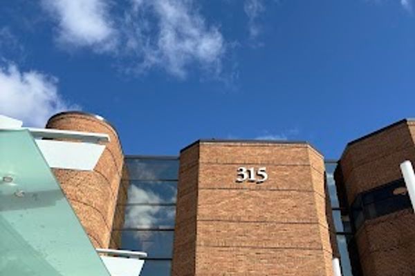 RegenCen: Dr. Gustav Lo, MD in Ann Arbor, MI