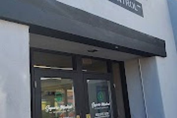 Saguaro Medical Weight Control, Semaglutide, Phentermine in Phoenix, AZ