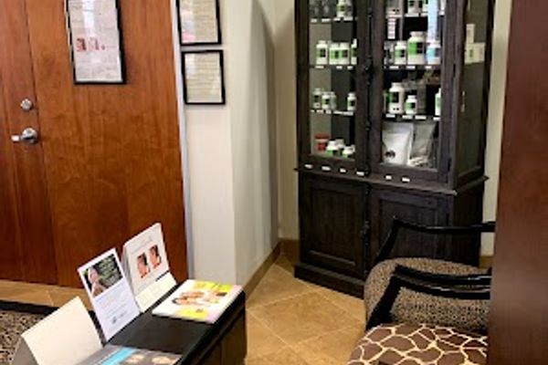 Slender Me Medical in Corona, CA