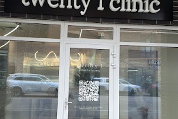 TWENTY 1 Clinic in Chicago, IL
